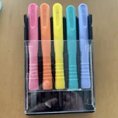 Item thumbnail for item b8458519-87d1-423c-a90b-3979bf2425f5