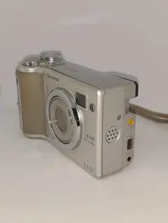 FUJIFILM FinePix E510 デジタルカメラ 単３電池駆動 FUJIFILM FinePix E510 デジタルカメラ 単3電池駆動
