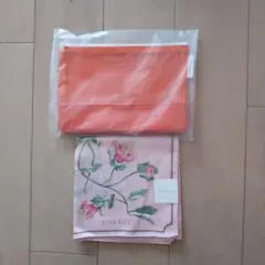 NINA RICCI ハンカチ＆ミニポーチ