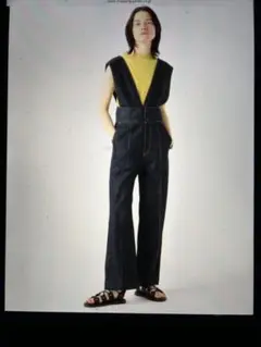 トゥモローランドマカフィーコンビネゾン