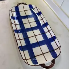 青と白のストライプ皿