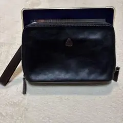 Item thumbnail for item 05aa947b-1cf2-4101-b53d-9a0bd9b9b1a2