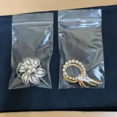 ブローチ２点