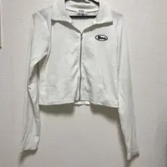ジップアップ　クロップトップス