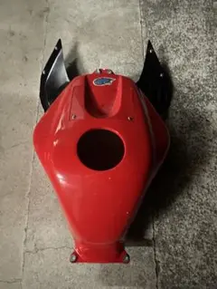 cbr600rr pc37 前期 マジカルレーシング　タンクカバー