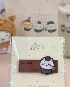 新品 正規品 ちいかわ　中国限定　Heytea喜茶コラボ　金属名札バッジ