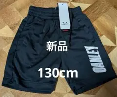 OAKLEY ハーフパンツ 130cm 新品 ブラック