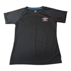 umbro ブラック Tシャツ Mサイズ