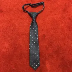 コムサイズム　ジュニア　紺色ネクタイ