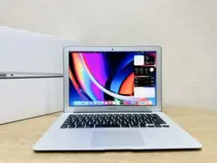 美品MacBook Air 512GB／MacOS 2022年／新品バッテリー／