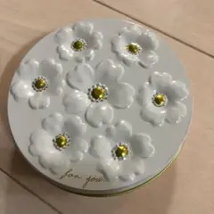 お菓子缶