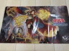 未開封 遊戯王 炎王妃ウルカニクス プレイマット