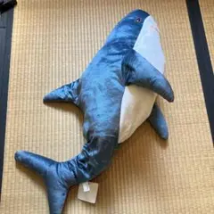 MEGA BIG サメ　ぬいぐるみ