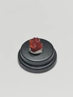 パワーストーン 天然石 蛍光鉱物 ジンカイト 原石 No.150