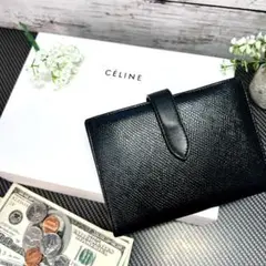 ✨正規品&超美品‼️✨ セリーヌ ミディアム ストラップ 二つ折り財布