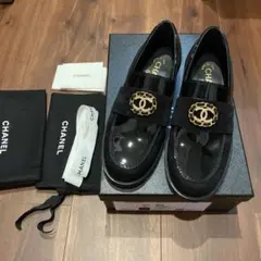 新品 新作 CHANEL シャネル エナメルスエードローファー