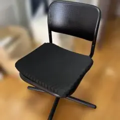 黒　チェア