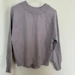 長袖セーター ボタン付き