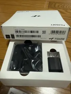 富士ソフト　最新モバイルルーター　+F FS045W SIMフリー 4G　美品