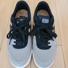 Onitsuka Tiger スニーカー グレー/ブラック　27cm