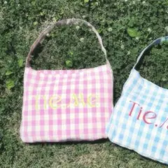 tie me ノベルティ ギンガム トートバッグ ピンク