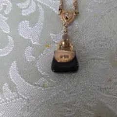 ミニチュアハンドバッグネックレス