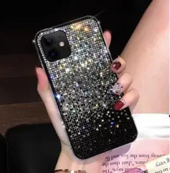 iPhone15 14 13　ケース　輝き 華やか　キラキラ　ゴージャス　黒