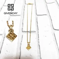 希少★GIVENCHY ジバンシイ 刻印有り ロゴチャーム ゴールドネックレス