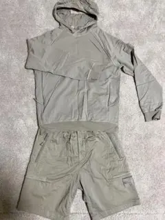 STONE ISLAND/プルオーバーパーカーu0026半ズボン