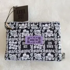 ANNA SUI 花柄ポーチ 蝶チャーム付き　ポケットティシュケース　新品