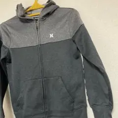 HURLEY グレー ジップアップパーカー
