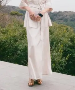 【新品・未開封・タグ付き】sahara Satin Skirt