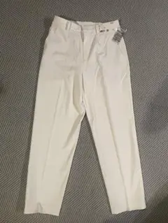 ホワイト スラックス Mサイズ 新品