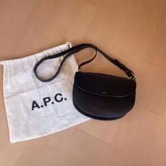 apc アーペーセー Genève バッグ
