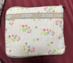 【新品未使用/即日発送Lesportsac 苺　花　ベージュ折りたたみエコバッグ