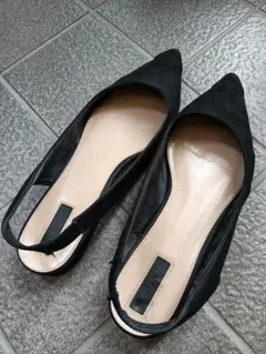 【forever21】黒 スエード ポインテッドトゥ ミュール
