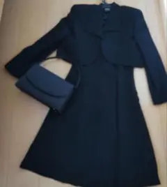 東京イギン ブラックスーツ・ドレス 美品 ☆→お値引