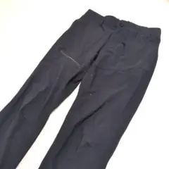 ナイロンパンツ　L　 スポーティ 軽やか　シンプルデザイン　作業着