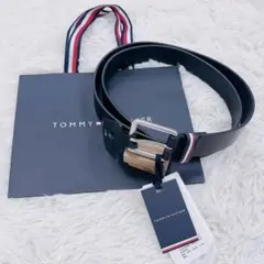 新品タグ付き✨トミーヒルフィガー ベルトAMI2168 メンズ レザー ネイビー