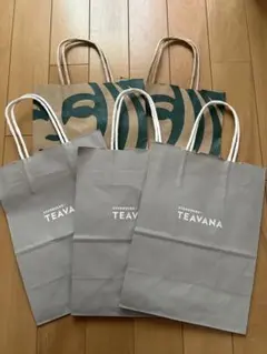 Item thumbnail for item c27adccb-6d3e-4605-aa73-fe1a027e23da