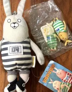 ウサビッチ3点セット　 ぬいぐるみキーホルダー&ブラブラフィギュアマスコット2点