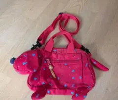 犬型赤いバッグ　レトロ