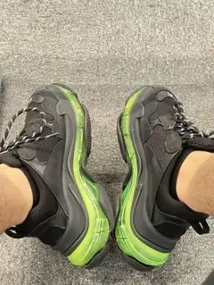 balenciaga triples