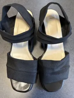 D'ICI 黒　サンダル