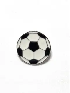サッカー　スポーツ　部活　ピンバッジ