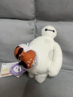 ディズニーリゾート　ベイマックス　モチ　ぬいぐるみバッジ