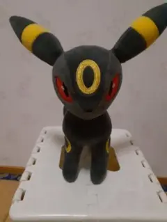 ブラッキーぬいぐるみ