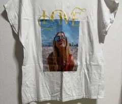 LOVEプリントホワイトTシャツ