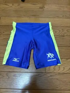 Item thumbnail for item 1bb1a5a2-cc34-486e-bcb0-f3094904a47a