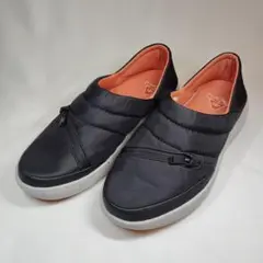 Item thumbnail for item c959e79e-1242-4963-858b-0aaad685459a